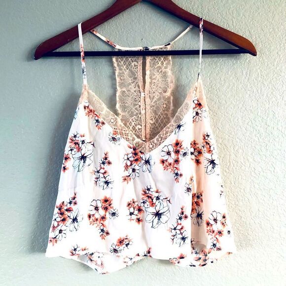 Flowy Pink Lace Floral Cropped Summer Top - Picture 1 of 4